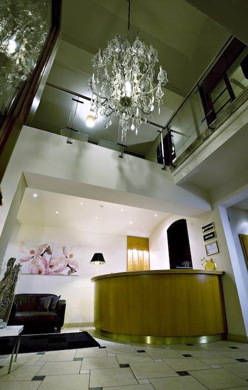 Otel Andel